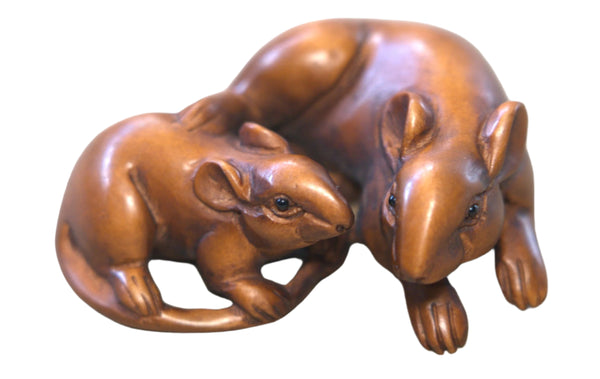 Netsuke Hand Carved Wood Figurine Mouse with Baby Japan Signed