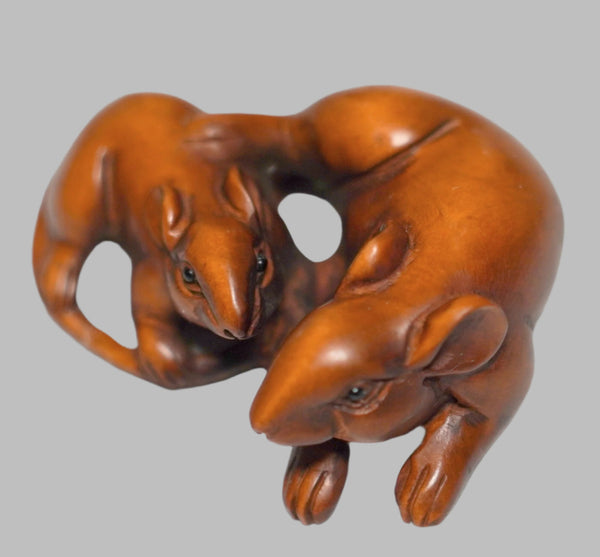 Netsuke Hand Carved Wood Figurine Mouse with Baby Japan Signed