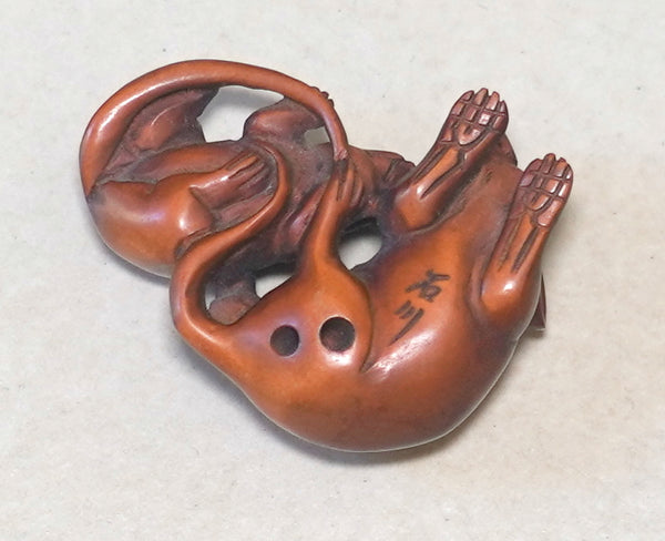 Netsuke Hand Carved Wood Figurine Mouse with Baby Japan Signed