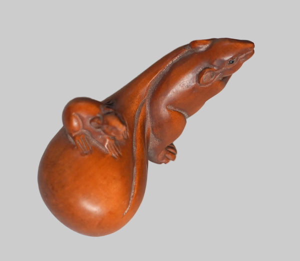 Netsuke Hand Carved Wood Figurine Mouse with Baby on Bag Japan Signed