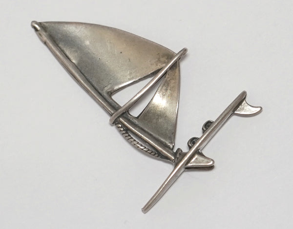Vintage Silver 800 Miniature Sailboat Windsurf Tie Scarf Brooch Figurine Italy